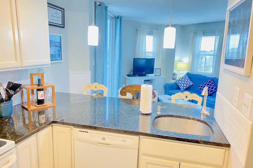 Photo of Kitchen in McCutcheon Field