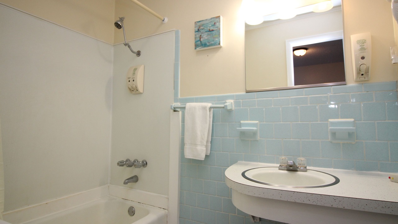 Photo of Bathroom in Nags Head