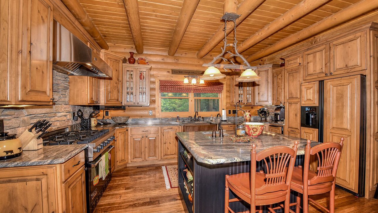 Photo of Kitchen in Maggie Valley