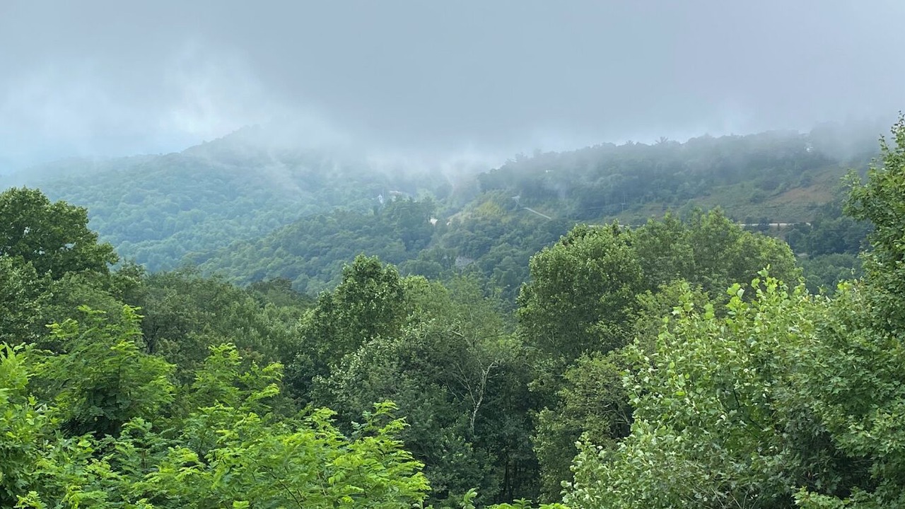 Photo of Others in Apple Ridge
