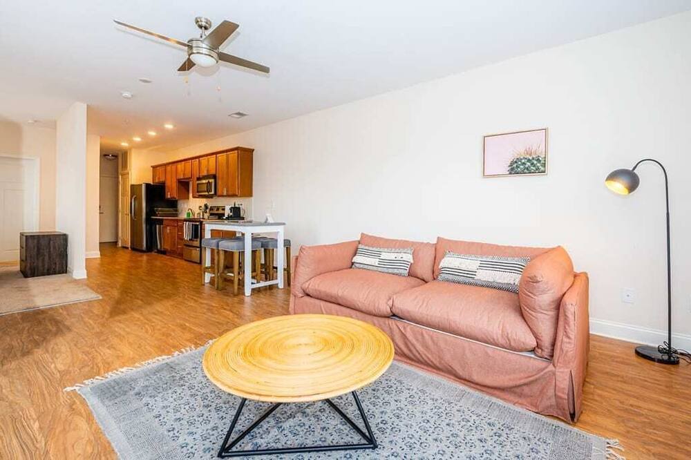 Photo of Bedroom in Wesley Heights