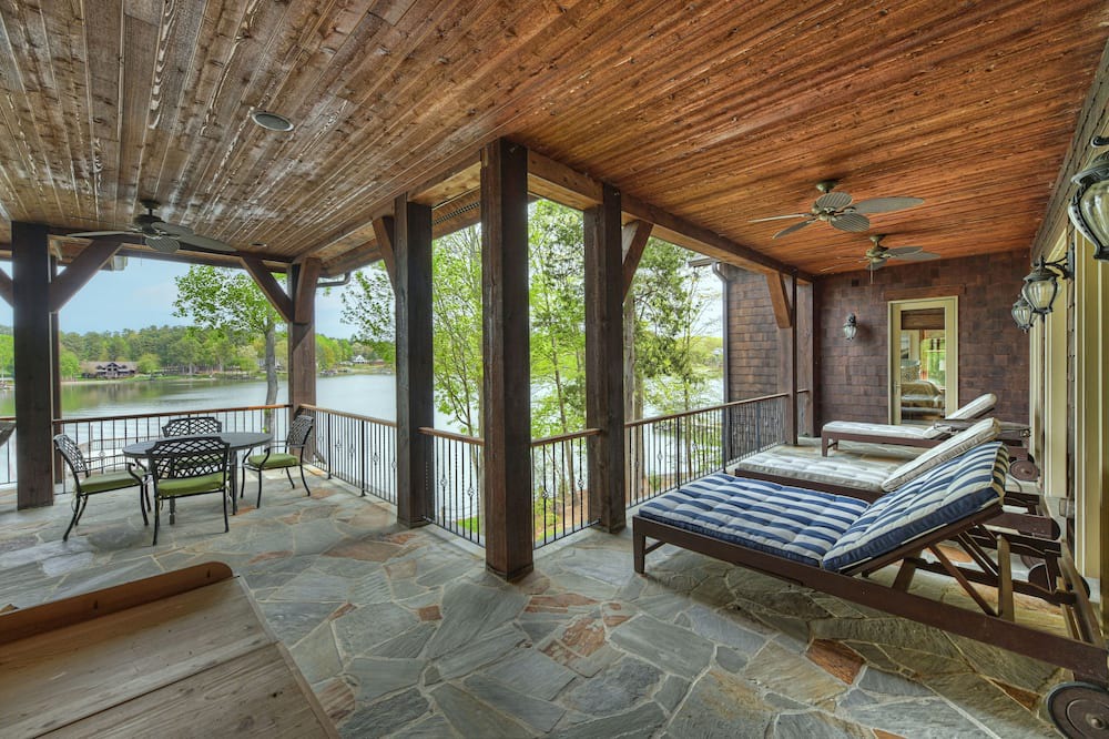 Photo of Outdoor in Mayhew