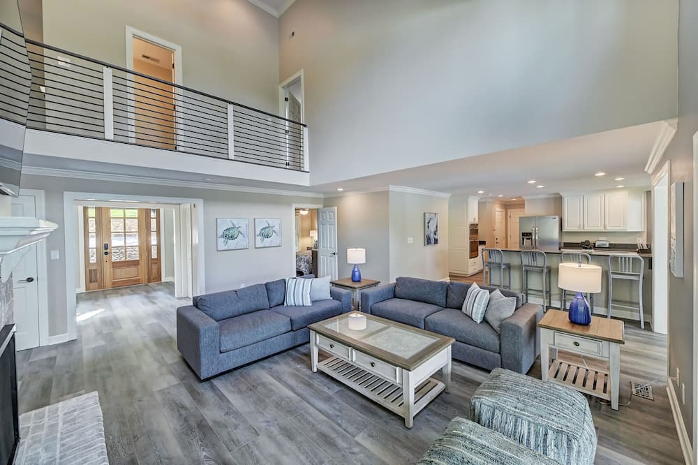 Photo of Bedroom in Mayhew