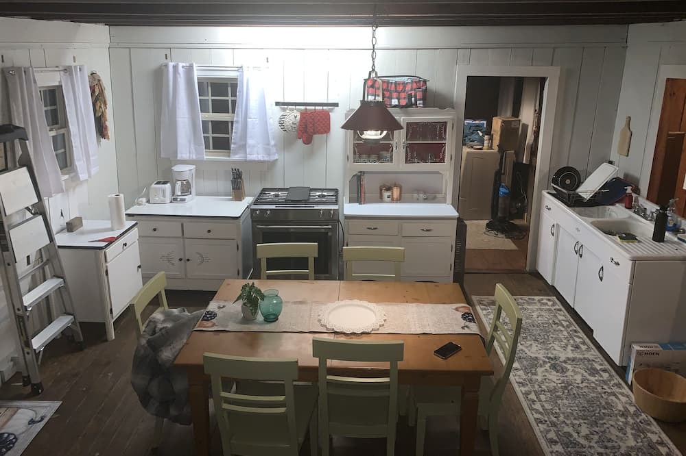 Photo of Kitchen in Robbinsville