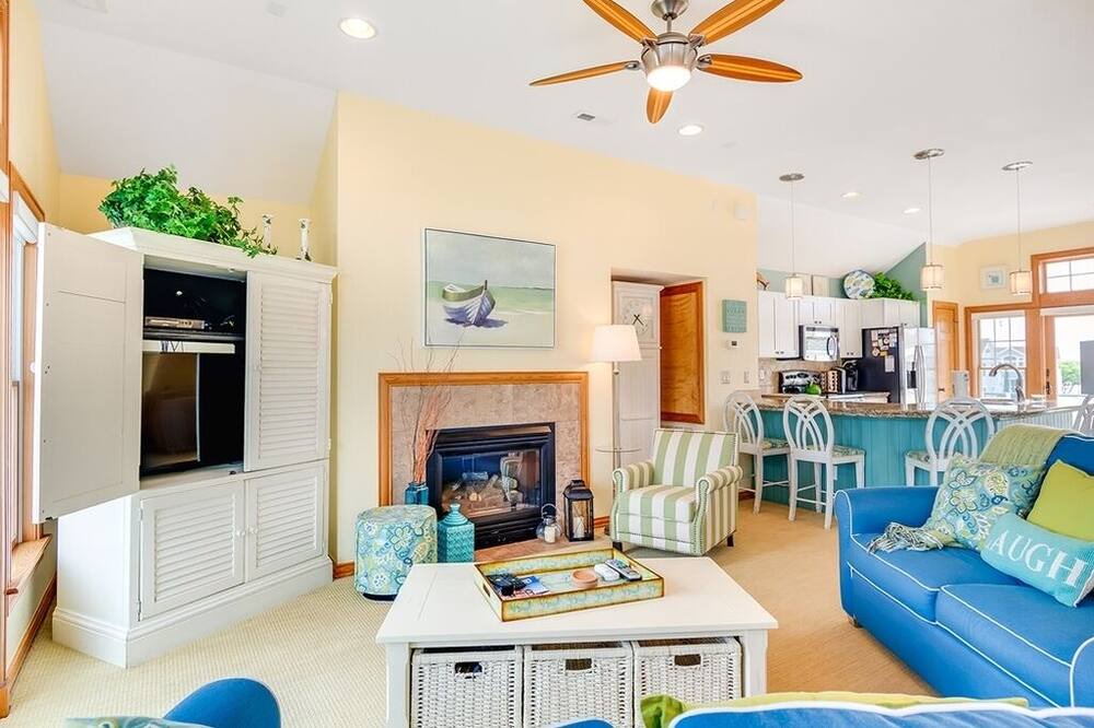 Photo of Livingroom in Buck Island