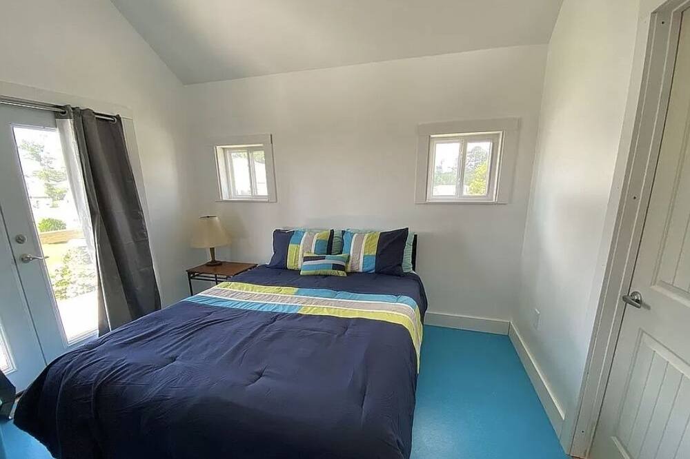 Photo of Bedroom in Minnesott Beach