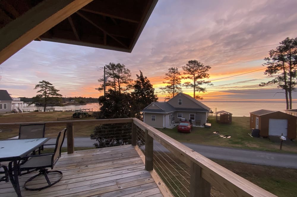 Photo of Patio Balcony in Minnesott Beach