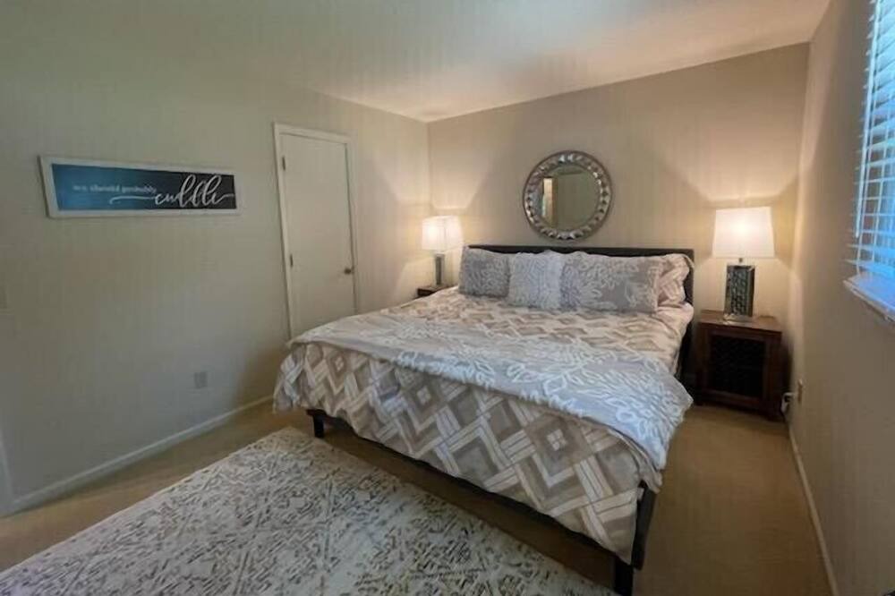 Photo of Bedroom in Norwood