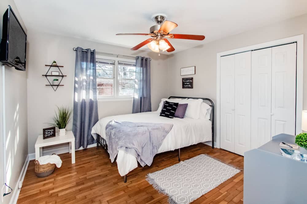 Photo of Bedroom in Fayetteville