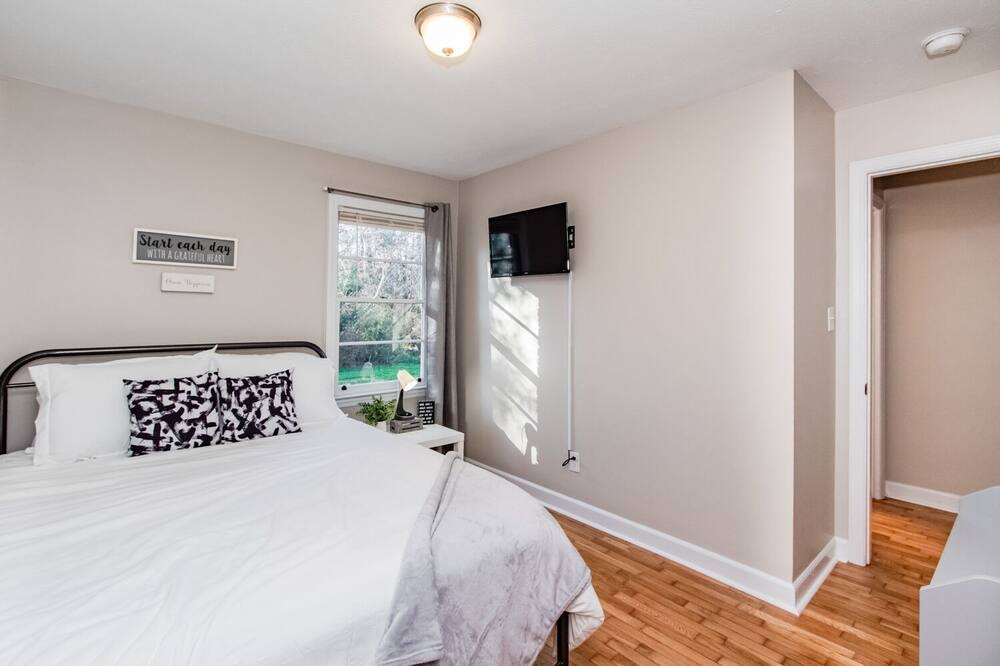 Photo of Bedroom in Fayetteville