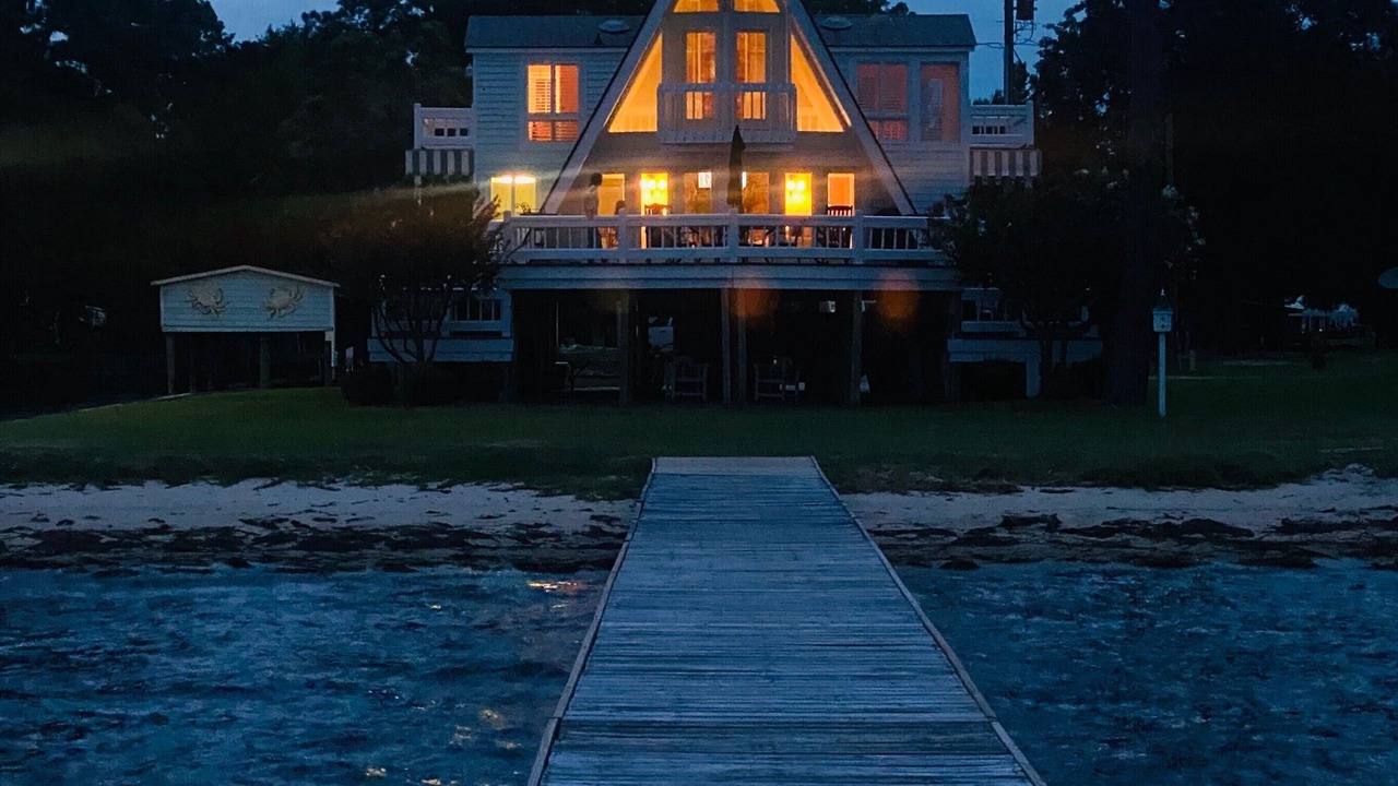 Photo of Outdoor in River Road