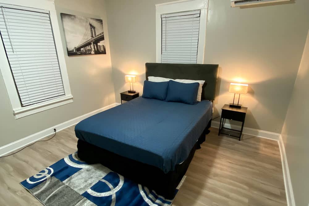 Photo of Bedroom in Greenville