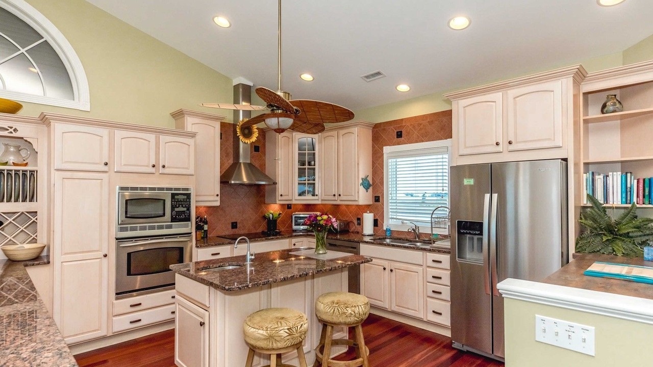 Photo of Kitchen in Topsail Beach