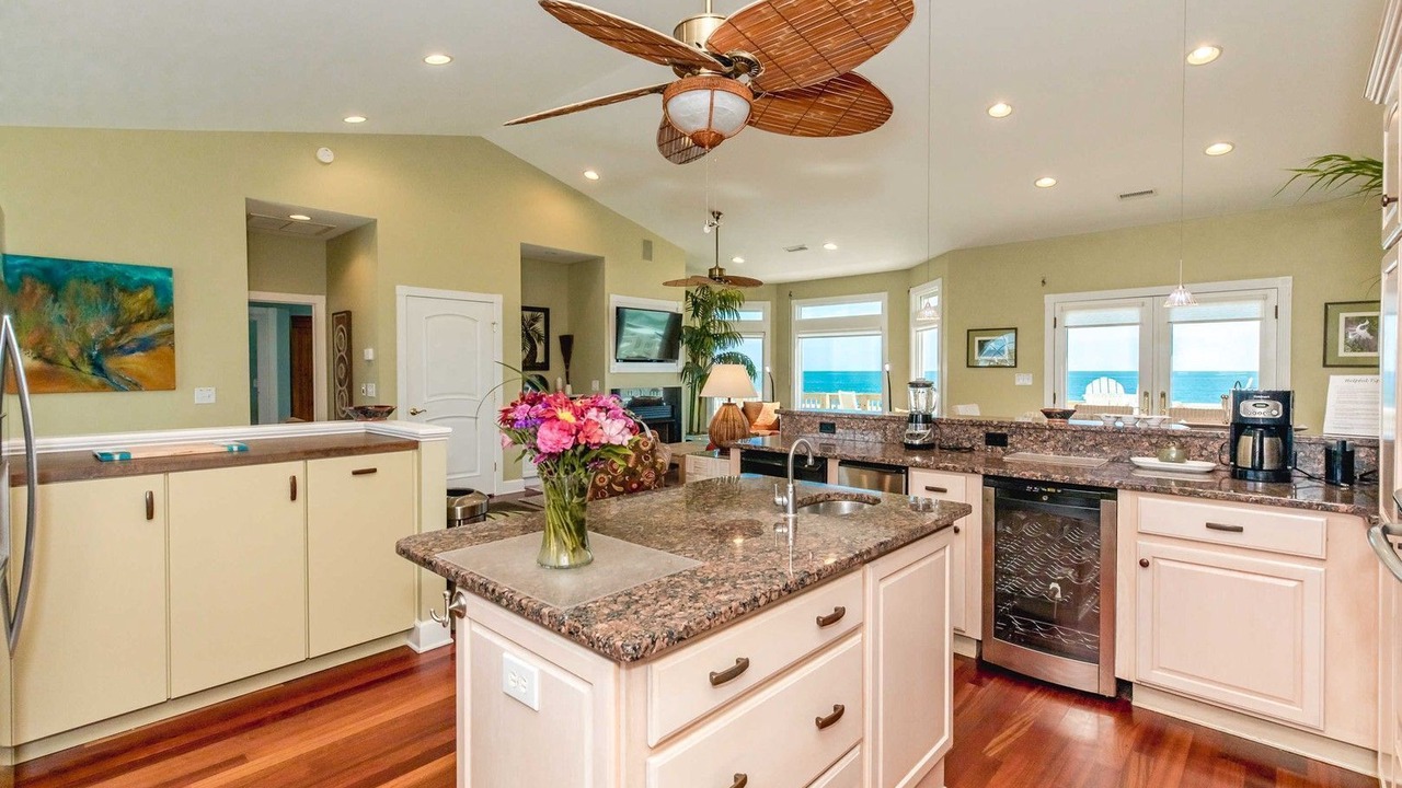 Photo of Kitchen in Topsail Beach