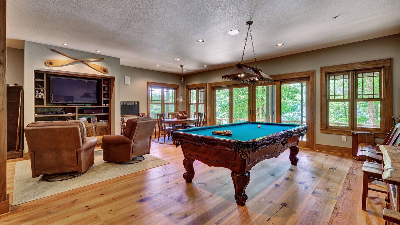 Photo of Bedroom in Cullowhee