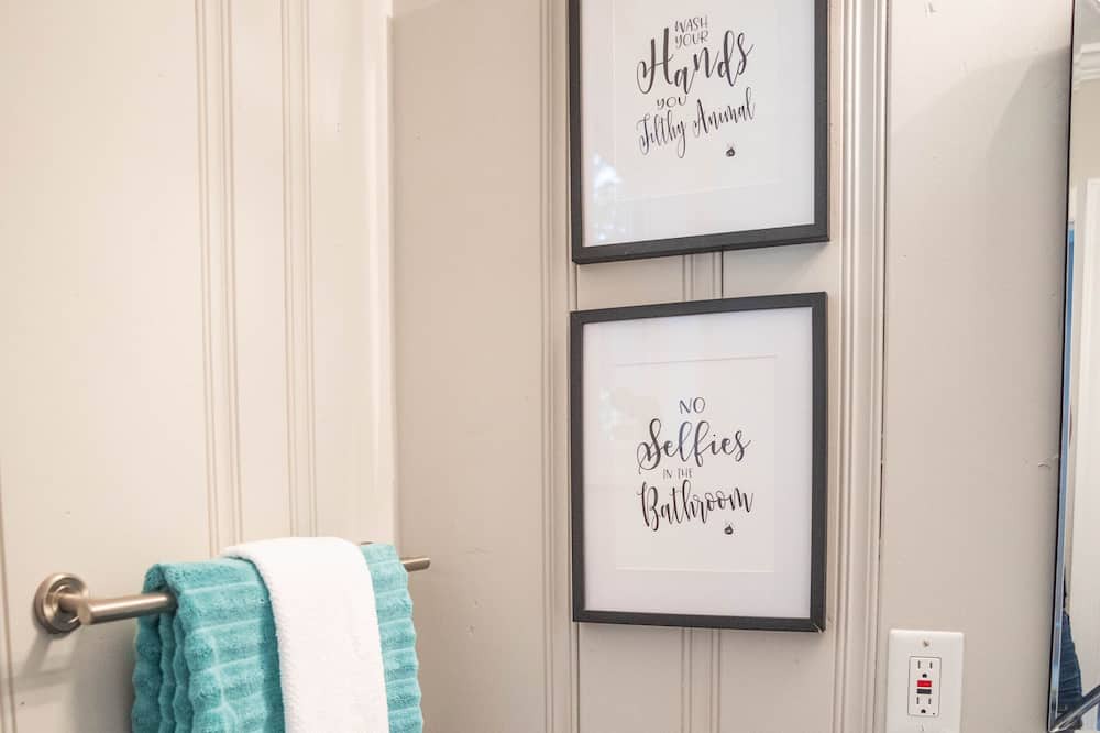 Photo of Bedroom in Plaza Midwood