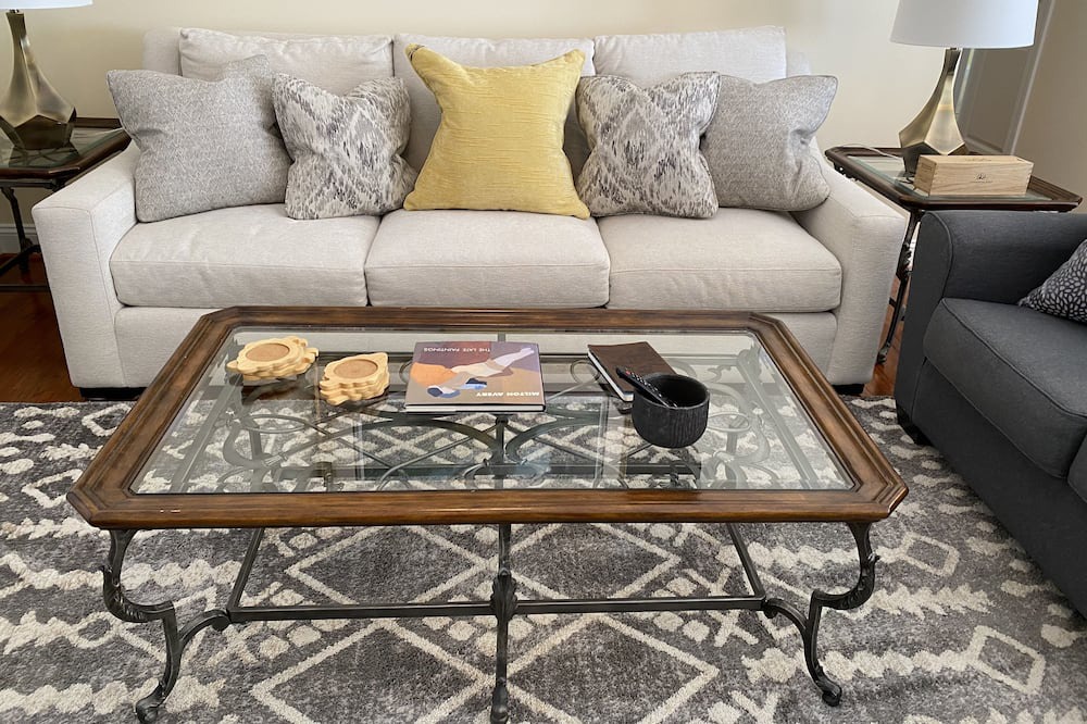 Photo of Livingroom in Troutman