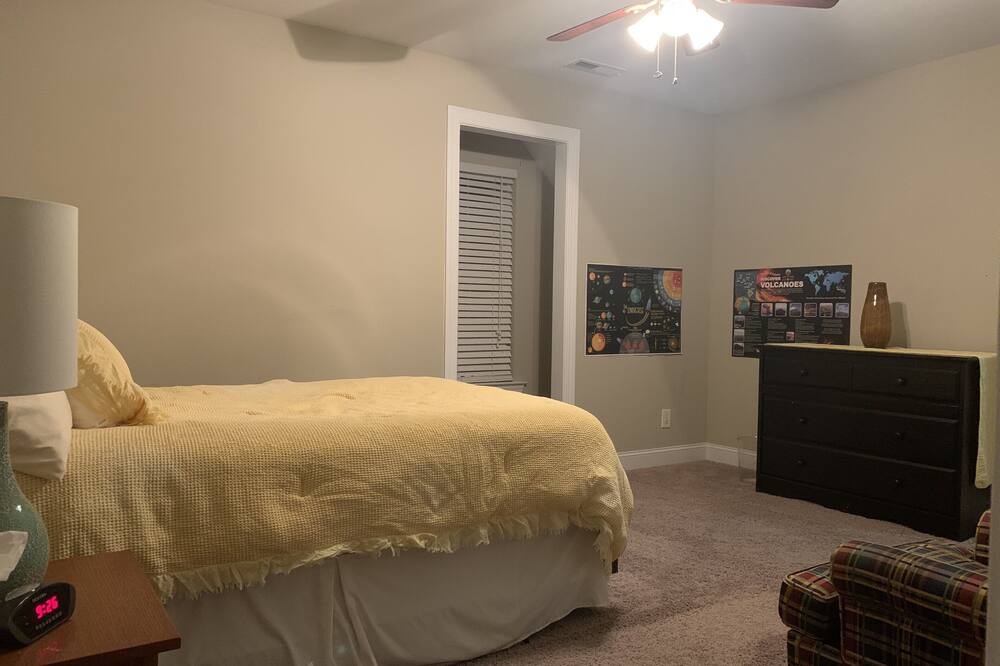 Photo of Bedroom in Waxhaw