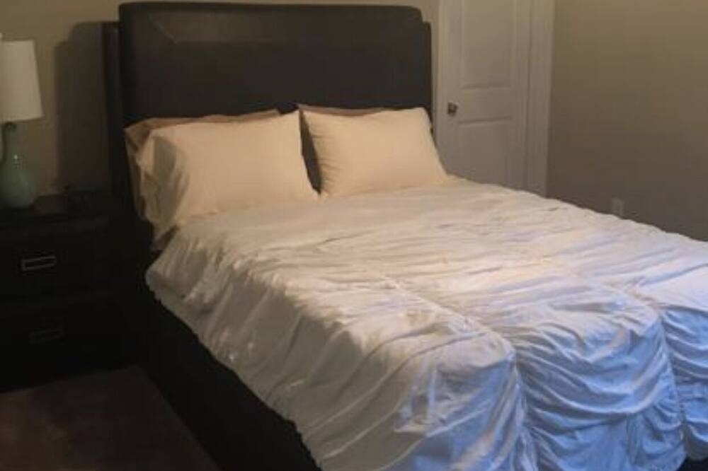 Photo of Bedroom in Waxhaw
