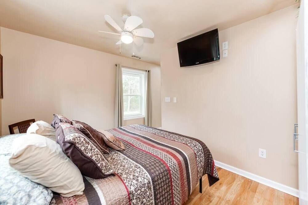 Photo of Bedroom in Waxhaw