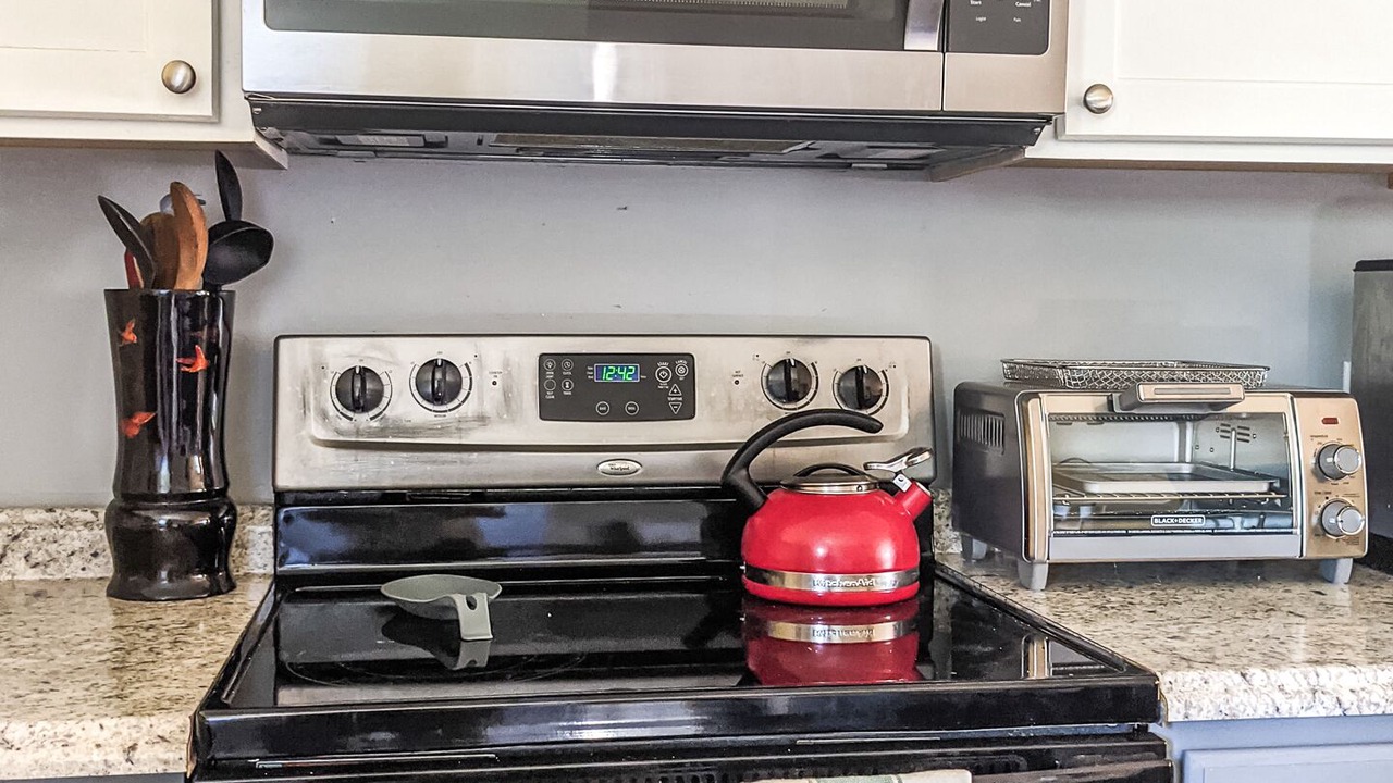 Photo of Kitchen in Marion Lake Club