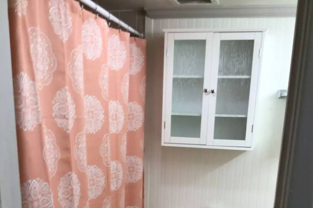 Photo of Bathroom in Sheffield Park