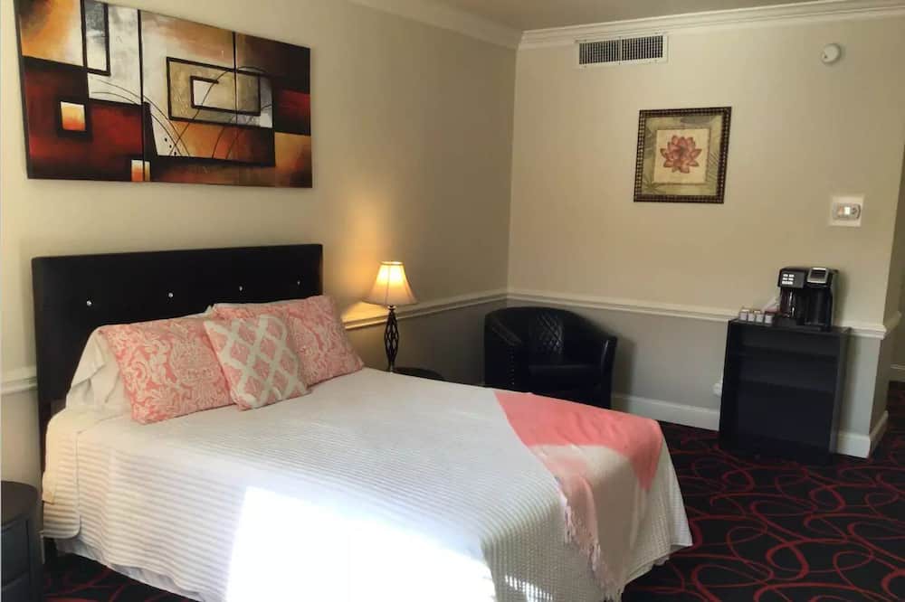 Photo of Bedroom in Sheffield Park