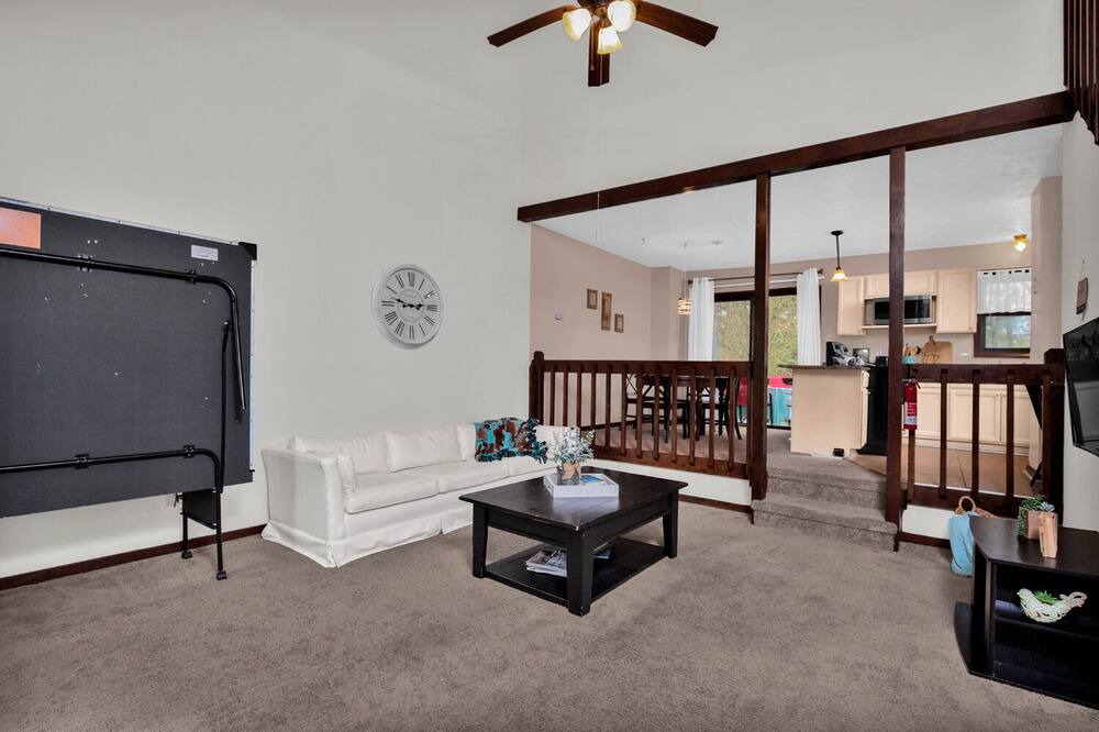 Photo of Livingroom in Westover