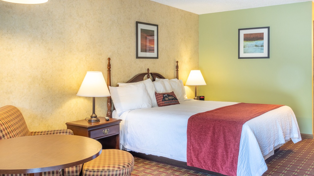 Photo of Bedroom in Pineola
