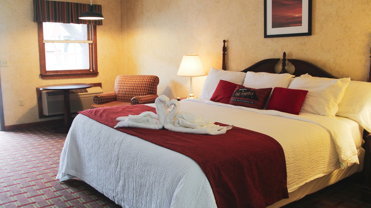 Photo of Bedroom in Pineola