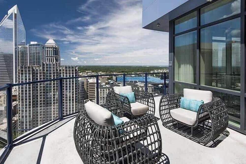 Photo of Outdoor in Charlotte Center City