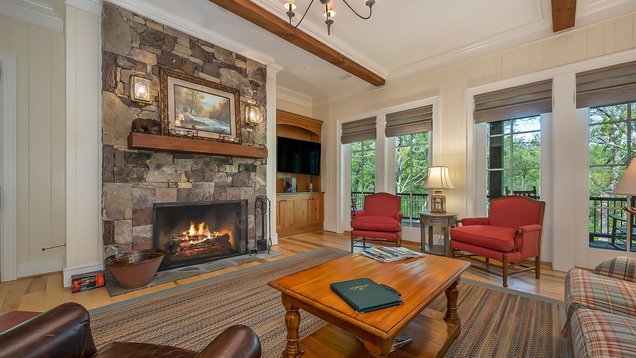 Photo of Livingroom in Mill Spring