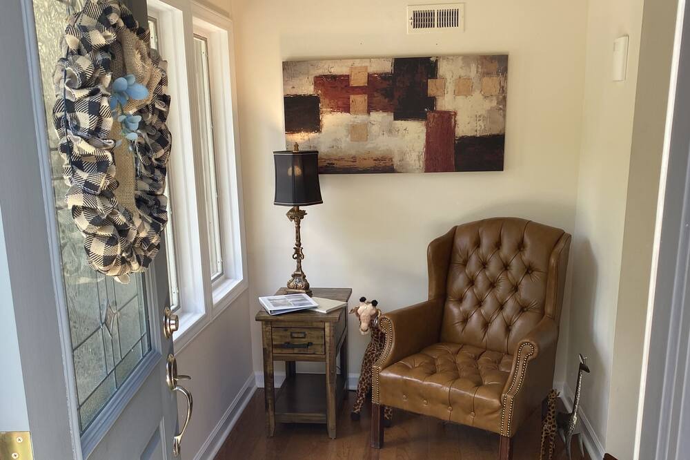 Photo of Livingroom in Asbury