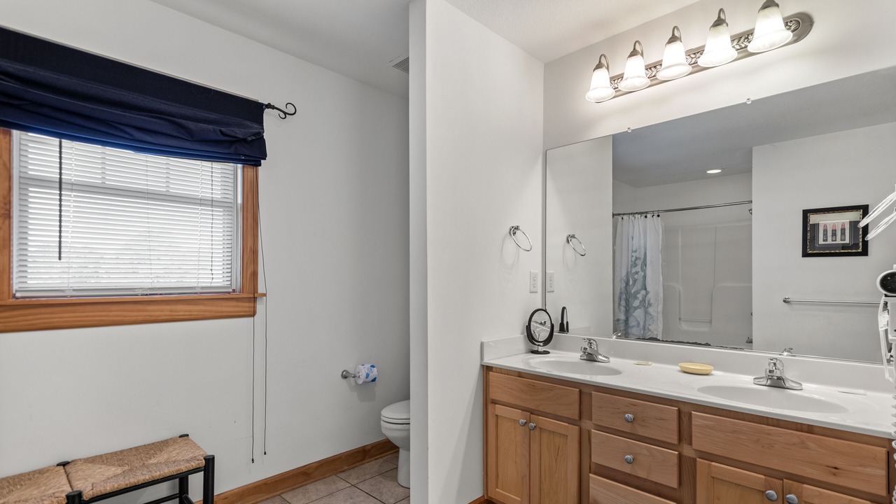 Photo of Bathroom in Corolla Light