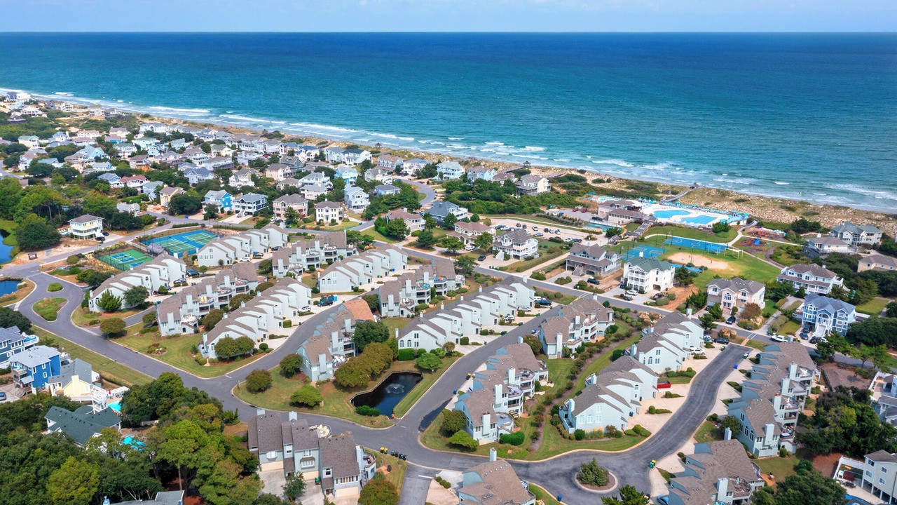Photo of Outdoor in Corolla Light