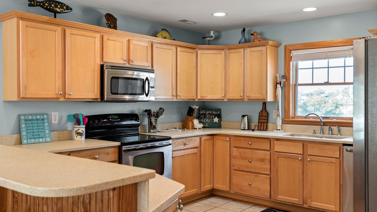 Photo of Kitchen in Corolla Light
