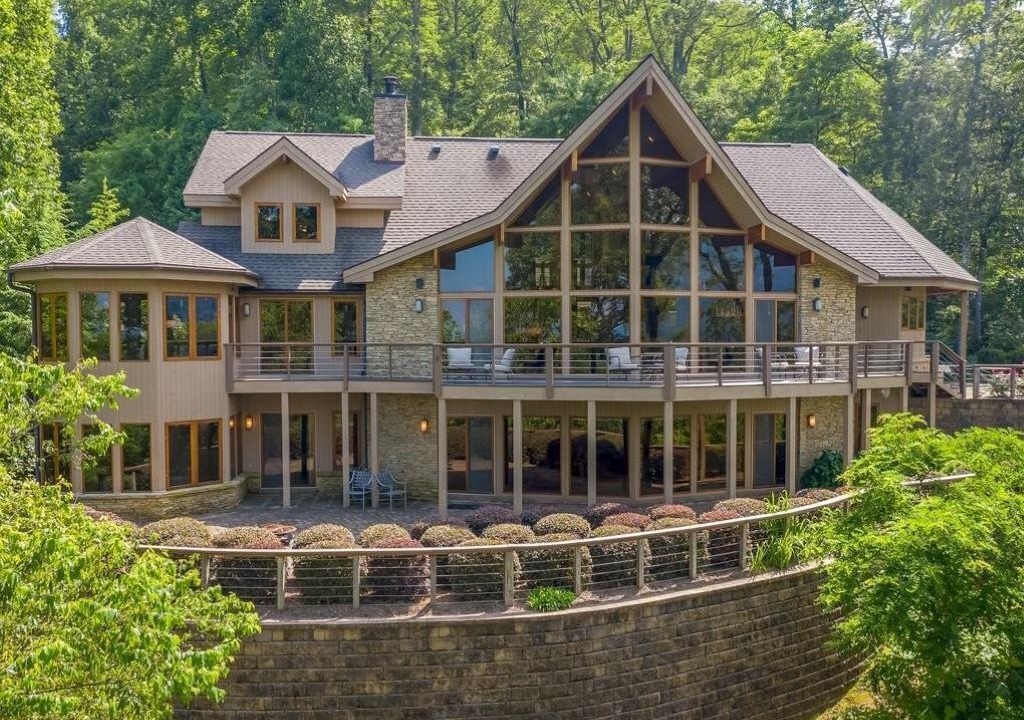 Photo of Outdoor in Lake Lure