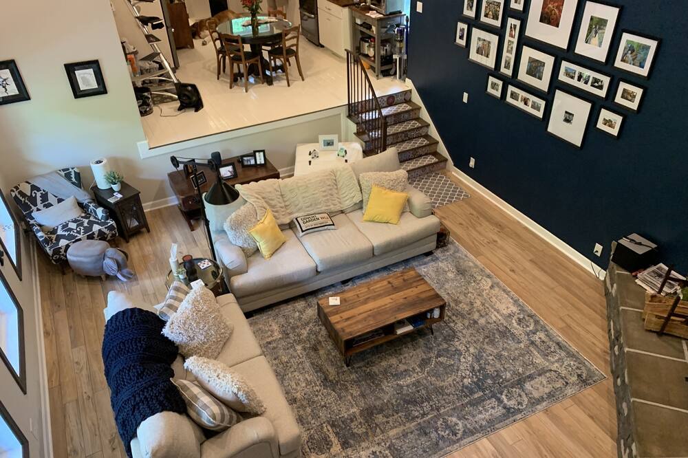 Photo of Bedroom in Smithville