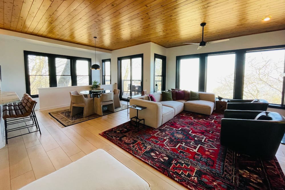 Photo of Livingroom in Mountain Air