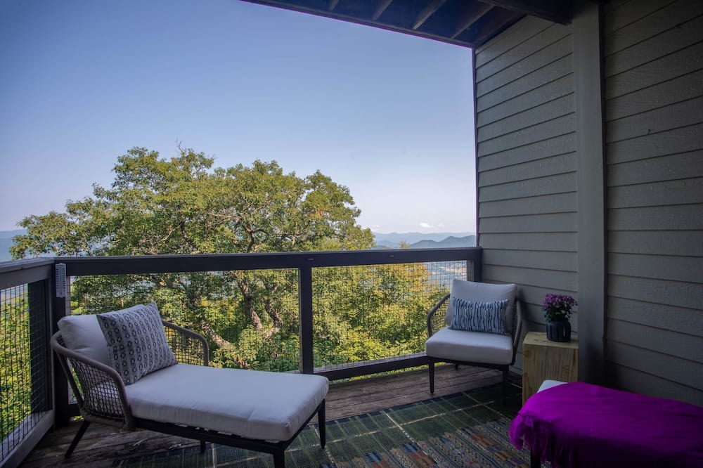 Photo of Patio Balcony in Mountain Air