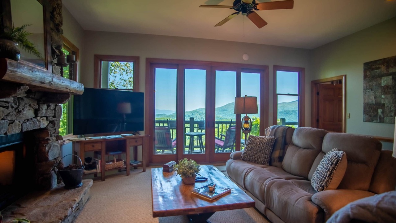 Photo of Livingroom in Mountain Air