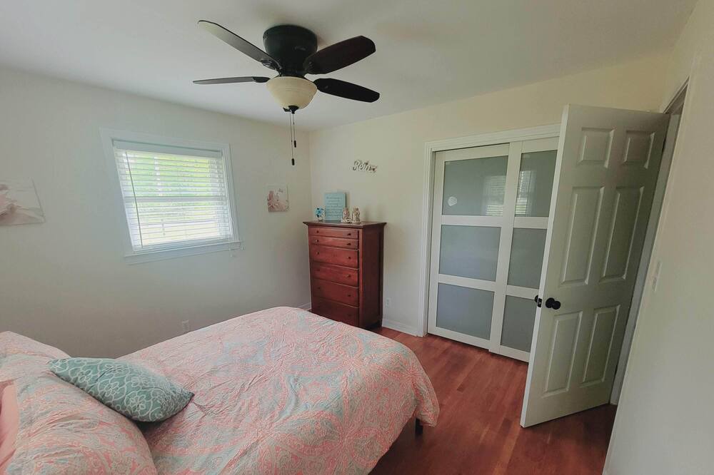 Photo of Bedroom in Albemarle