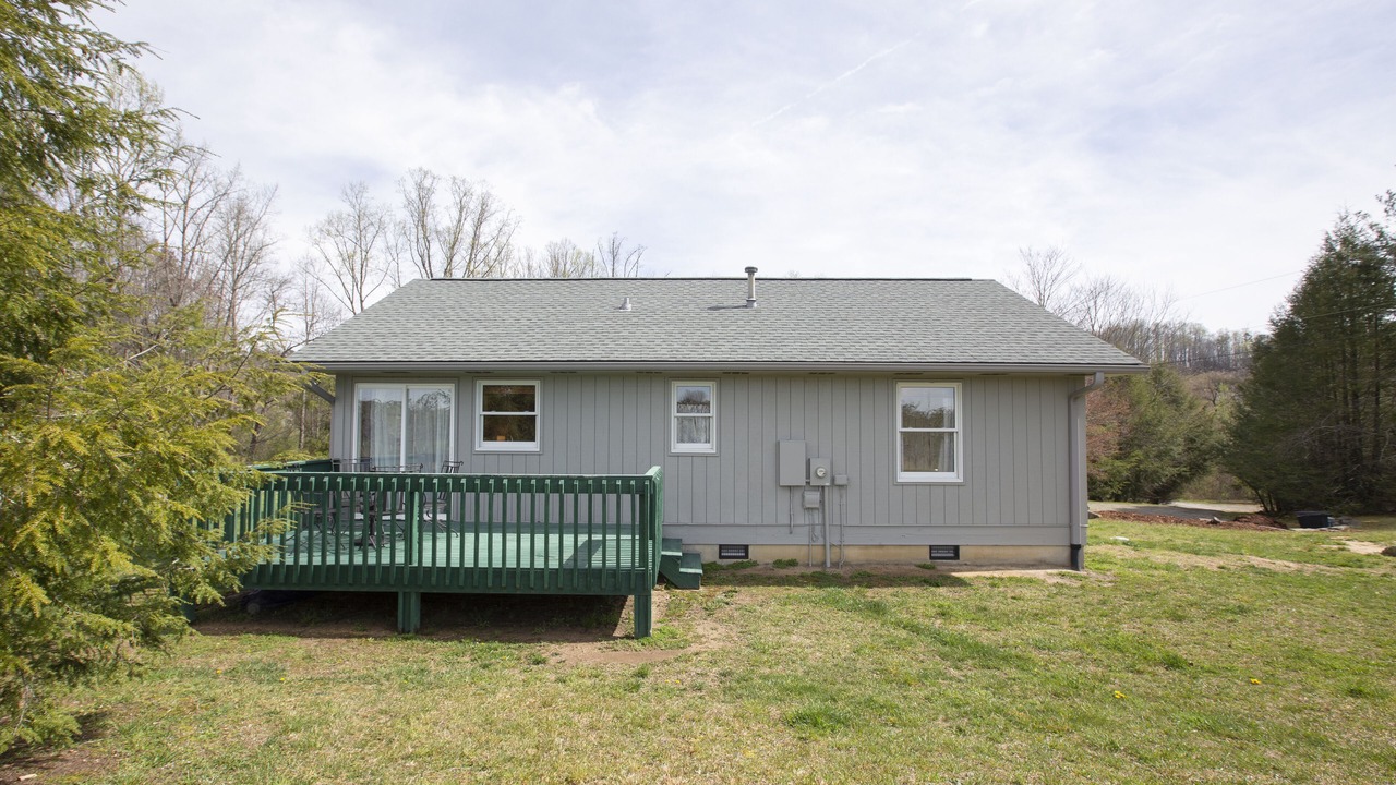 Photo of Outdoor in Hendersonville