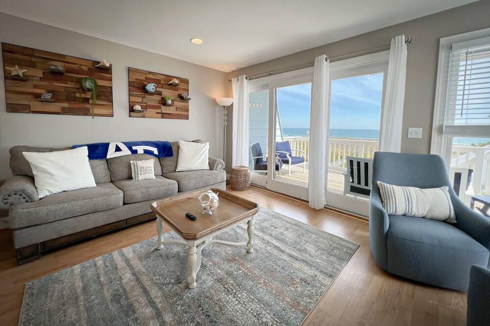 Photo of Livingroom in South End