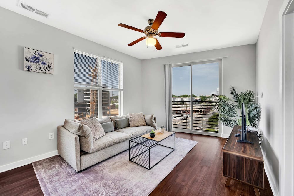 Photo of Bedroom in Plaza Midwood