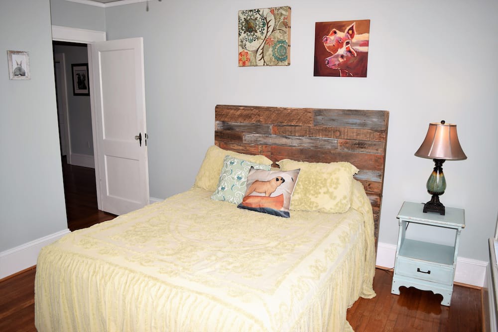 Photo of Bedroom in Lincolnton