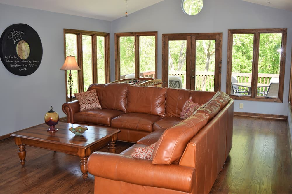 Photo of Livingroom in Lincolnton