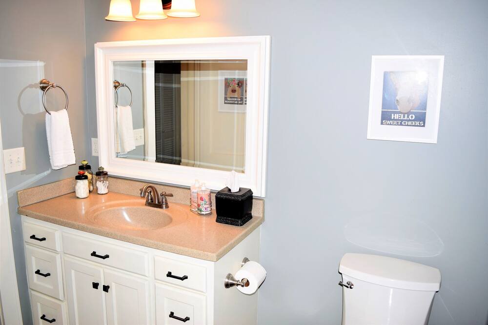 Photo of Bathroom in Lincolnton