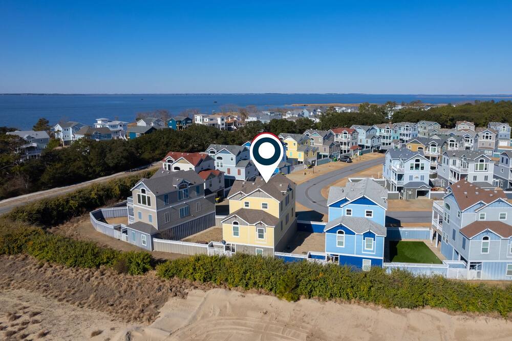 Photo of Others in Whalehead Beach