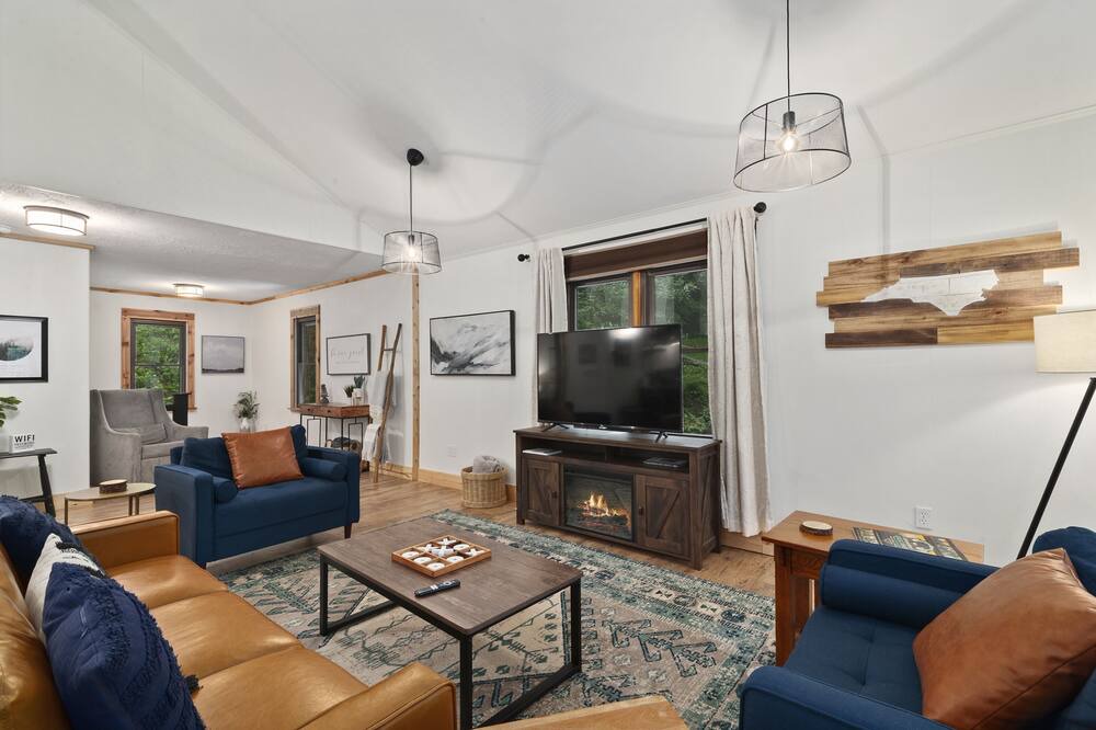 Photo of Livingroom in Sylva